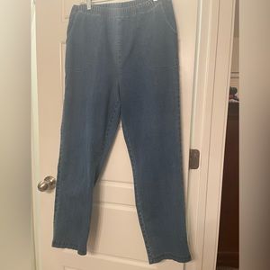 Croft and barrow 1X pull in denim jeans. EUC